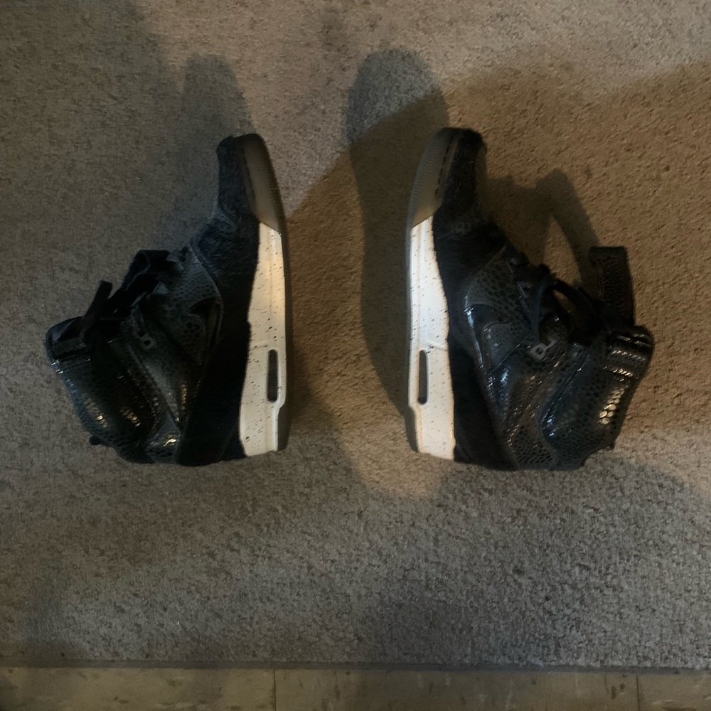 Nike Air Revolution Sky Hi High NYFW Fashion Week Womens Size 10 633525-001 NYC